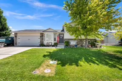 81 S 1675 W, Lehi, UT 84043 - Photo 2