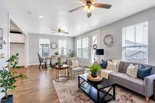10561 S Boathouse Circle, South Jordan, UT 84095 - Photo 16