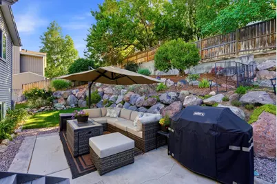 11875 S Elm Ridge Rd, Sandy, UT 84094 - Photo 46