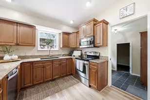 11875 S Elm Ridge Rd, Sandy, UT 84094 - Photo 12