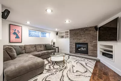 2616 E 2980 S, Salt Lake City, UT 84109 - Photo 16
