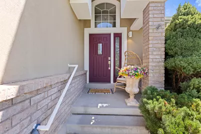 1295 Bridgeview Dr, Layton, UT 84041 - Photo 4