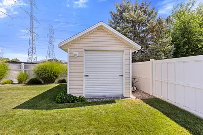 1295 Bridgeview Dr, Layton, UT 84041 - Photo 34