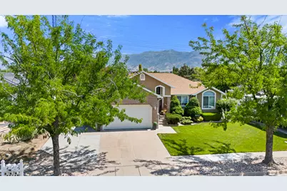 1295 Bridgeview Dr, Layton, UT 84041 - Photo 44