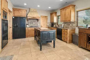 5184 E Fairview Loop C404, Eden, UT 84310 - Photo 8
