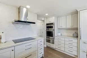 241 N Vine E, Salt Lake City, UT 84103 - Photo 18
