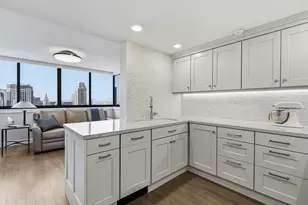 241 N Vine E, Salt Lake City, UT 84103 - Photo 16