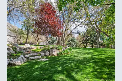 6069 S 2900 E, Uintah, UT 84403 - Photo 2