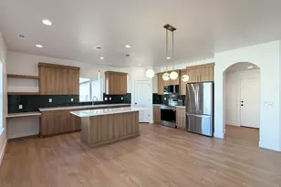 453 N 700 W, Brigham City, UT 84302 - Photo 2