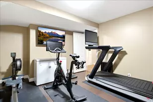 5343 S Morning Oaks Dr, Salt Lake City, UT 84123 - Photo 34