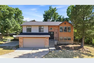 739 E 1900 N, North Ogden, UT 84414 - Photo 4