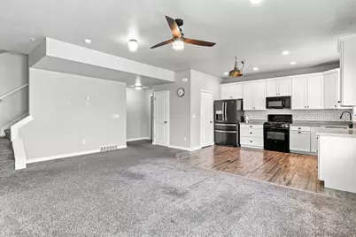 11954 S Forester Peak Pl W, Herriman, UT 84096 - Photo 6