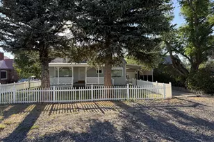 260 N 100 W, Panguitch, UT 84759 - Photo 2