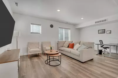 5502 W Victory Lap Ct, West Valley, UT 84120 - Photo 6