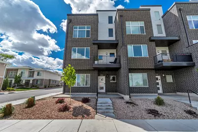 5502 W Victory Lap Ct, West Valley, UT 84120 - Photo 2