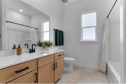 1346 N 1275 E #12, Logan, UT 84341 - Photo 12