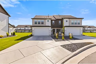 3097 S Old Emigrant Rd #A, Syracuse, UT 84075 - Photo 2