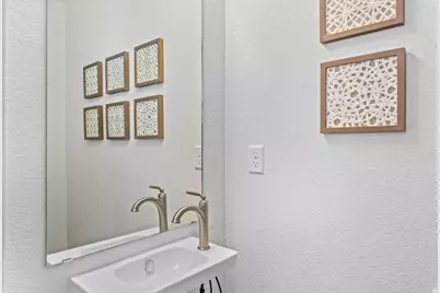 242 E Browns Creek St, Saratoga Springs, UT 84045 - Photo 4