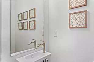 242 E Browns Creek St, Saratoga Springs, UT 84045 - Photo 4