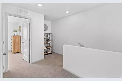 242 E Browns Creek St, Saratoga Springs, UT 84045 - Photo 10