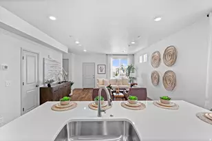 242 E Browns Creek St, Saratoga Springs, UT 84045 - Photo 18