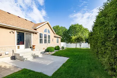 2485 S 1875 W, Syracuse, UT 84075 - Photo 40
