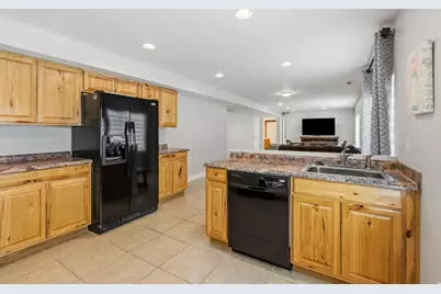2208 E 450 S, Spanish Fork, UT 84660 - Photo 26