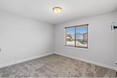 2208 E 450 S, Spanish Fork, UT 84660 - Photo 22