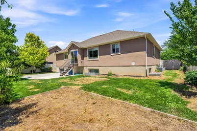 2208 E 450 S, Spanish Fork, UT 84660 - Photo 44