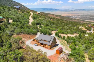 813 E High Mountain Dr, Cedar City, UT 84720 - Photo 2