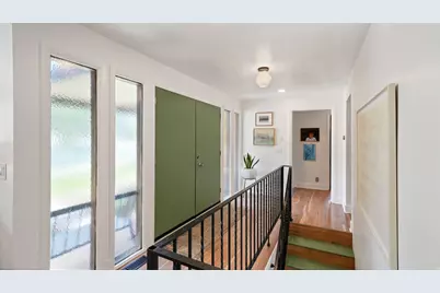 754 S Woodland Hills Dr E, Bountiful, UT 84010 - Photo 6