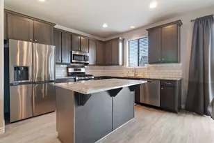 172 W Stillwater Dr, Saratoga Springs, UT 84045 - Photo 14