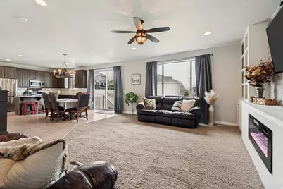 172 W Stillwater Dr, Saratoga Springs, UT 84045 - Photo 6