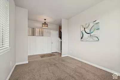 172 W Stillwater Dr, Saratoga Springs, UT 84045 - Photo 4
