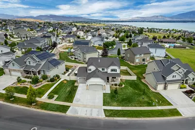 172 W Stillwater Dr, Saratoga Springs, UT 84045 - Photo 54