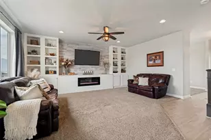 172 W Stillwater Dr, Saratoga Springs, UT 84045 - Photo 6