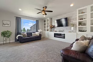172 W Stillwater Dr, Saratoga Springs, UT 84045 - Photo 8