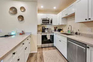 2730 S 1100 E, Salt Lake City, UT 84106 - Photo 10