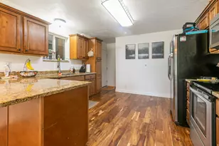 173 E 1050 N, Bountiful, UT 84010 - Photo 6