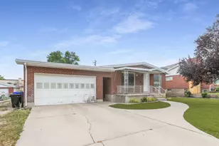 173 E 1050 N, Bountiful, UT 84010 - Photo 24