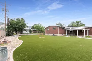 173 E 1050 N, Bountiful, UT 84010 - Photo 22