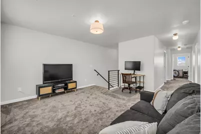 171 E Edgecrest Ln N, North Salt Lake, UT 84054 - Photo 16