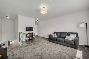 171 E Edgecrest Ln N, North Salt Lake, UT 84054 - Photo 14