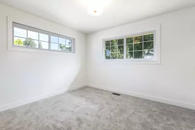 81 S 700 E, Bountiful, UT 84010 - Photo 24