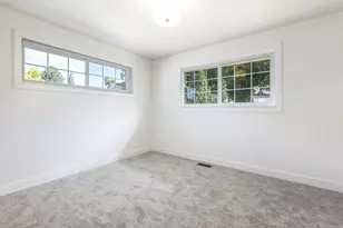 81 S 700 E, Bountiful, UT 84010 - Photo 24