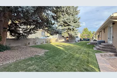 8291 S El Manicero Way E, Sandy, UT 84093 - Photo 34