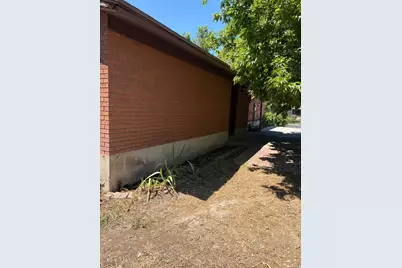 5277 S Samuel Ct, Taylorsville, UT 84129 - Photo 30