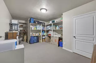6329 W Fish Lake Dr S, West Jordan, UT 84081 - Photo 34