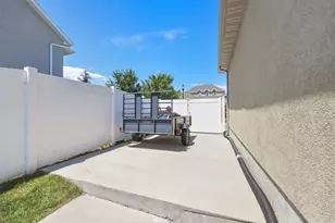 6329 W Fish Lake Dr S, West Jordan, UT 84081 - Photo 44