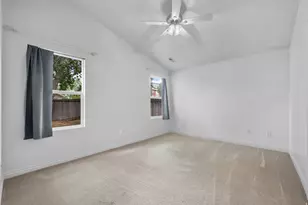 24 N Montrose Ln, Saratoga Springs, UT 84043 - Photo 12